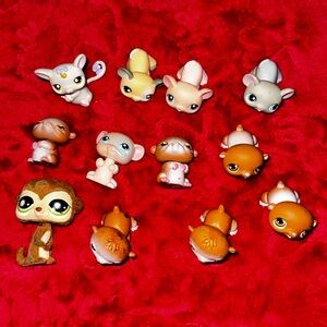 Lot of 11 LPS Rodents + #819 Brown Flocked Meerkat Green Eyes Special Edition